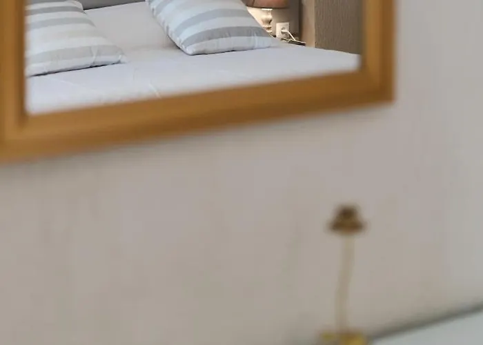 Poseidon Aparthotel 4*