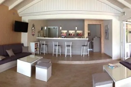 Aparthotel Poseidon 4*