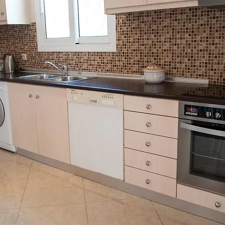 Aparthotel Poseidon 4*