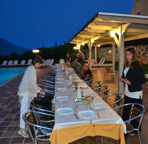 Poseidon Aparthotel 4*