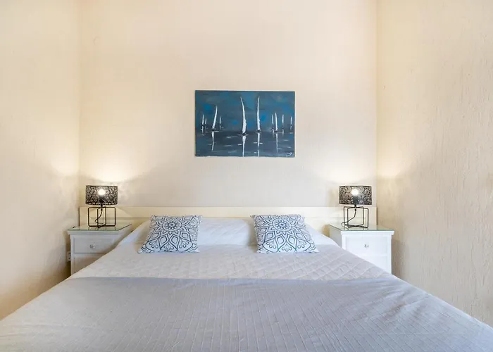 Poseidon Aparthotel