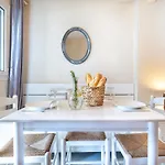 Aparthotel Poseidon 4*