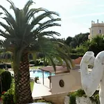 Poseidon Aparthotel