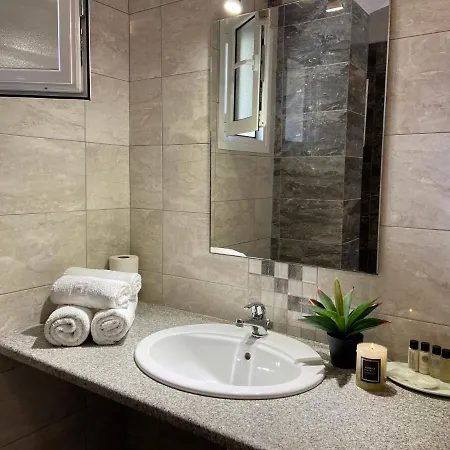 Poseidon Apart-hotel 4*