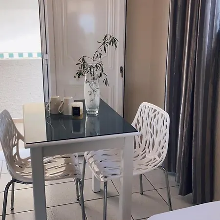 Poseidon Apart-hotel 4*