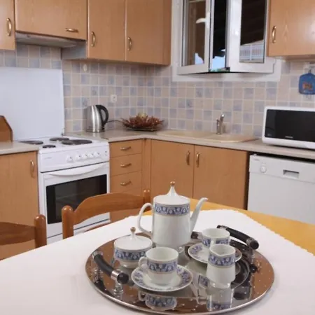 Apart-hotel Poseidon 4*