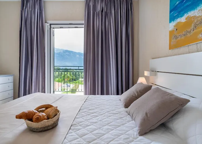 Poseidon Aparthotel 4*