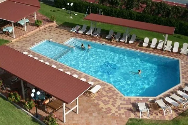 Aparthotel Poseidon 4*